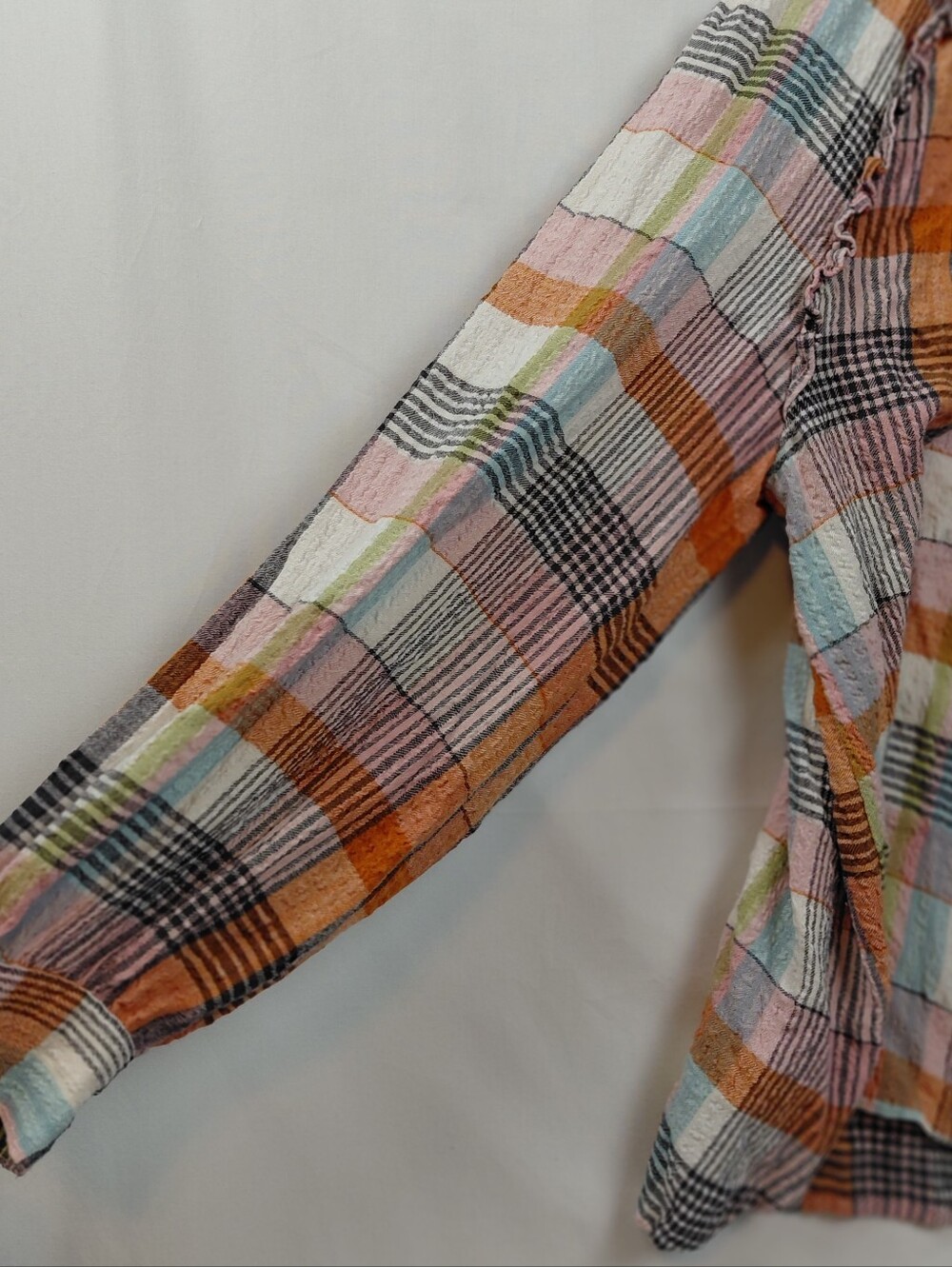 Pilcro Gauze Blouse Plaid Size Large Ruffle - Picture 6 of 6
